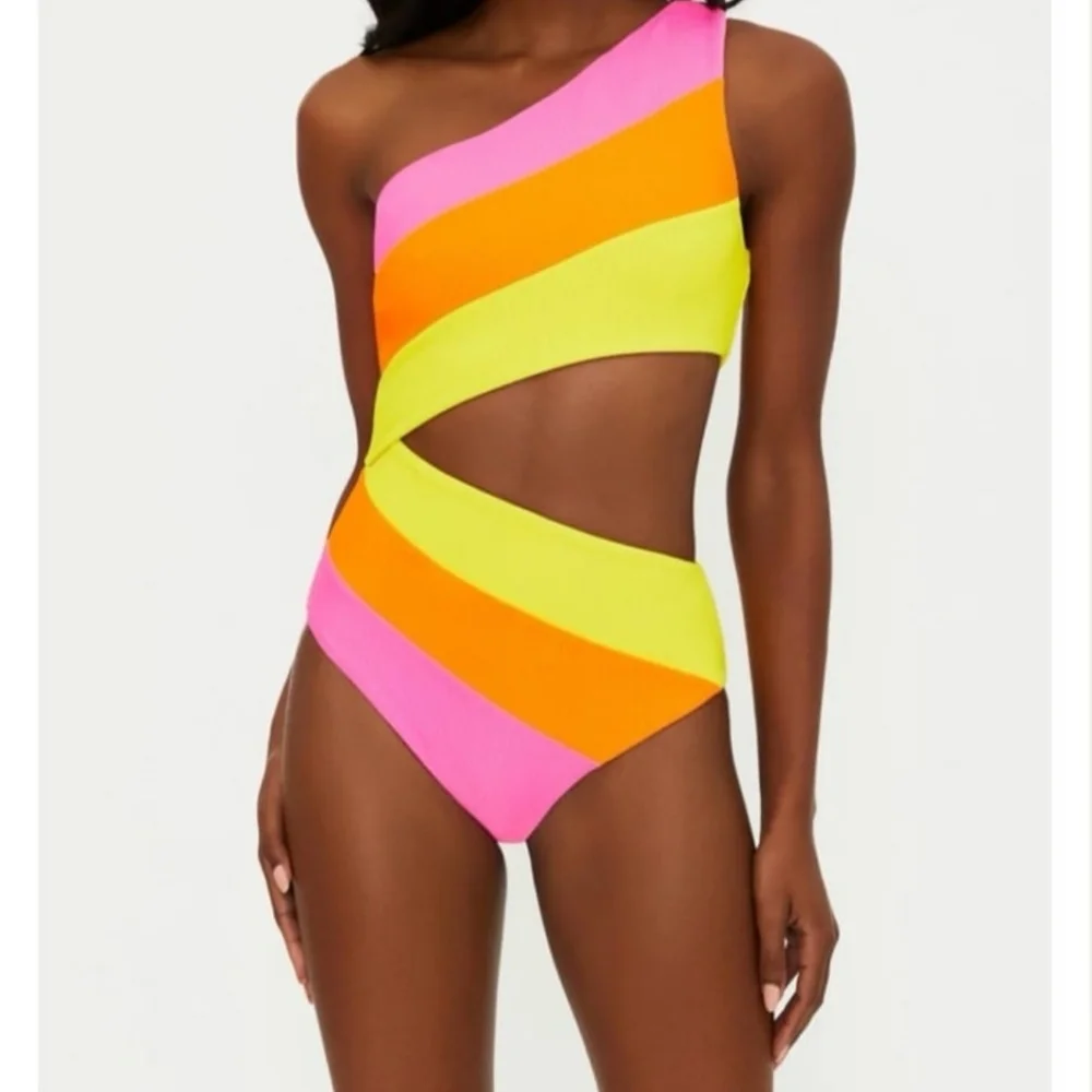 Free People Beach Riot One Piece Swimming Suit - Picture 1 of 4